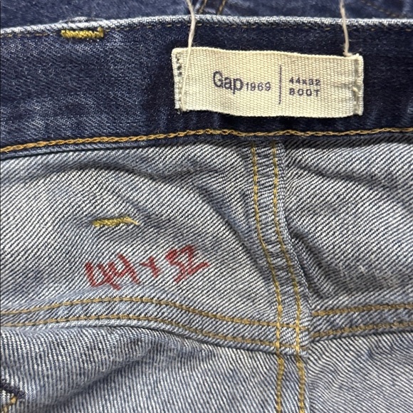 Gap Boot Fit Jeans in Rise Dark Medium Wash 44x32 - Picture 6 of 6